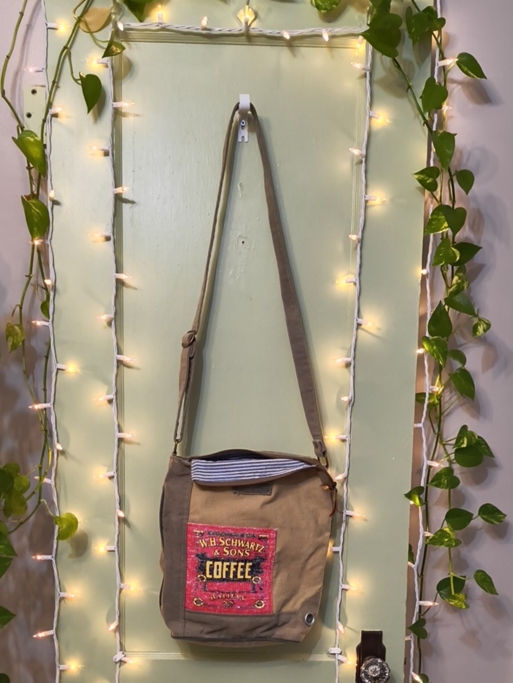 Women's W.H. Schwartz & Sons Coffee Tan Red Canvas Crossbody Bag Purse - Picture 16 of 16